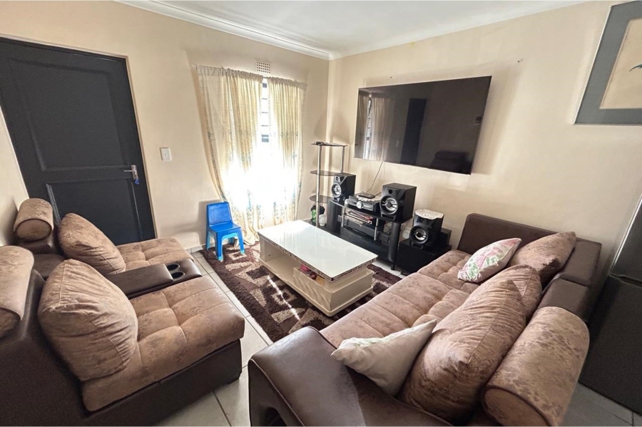 2 Bedroom Property for Sale in Parklands Western Cape